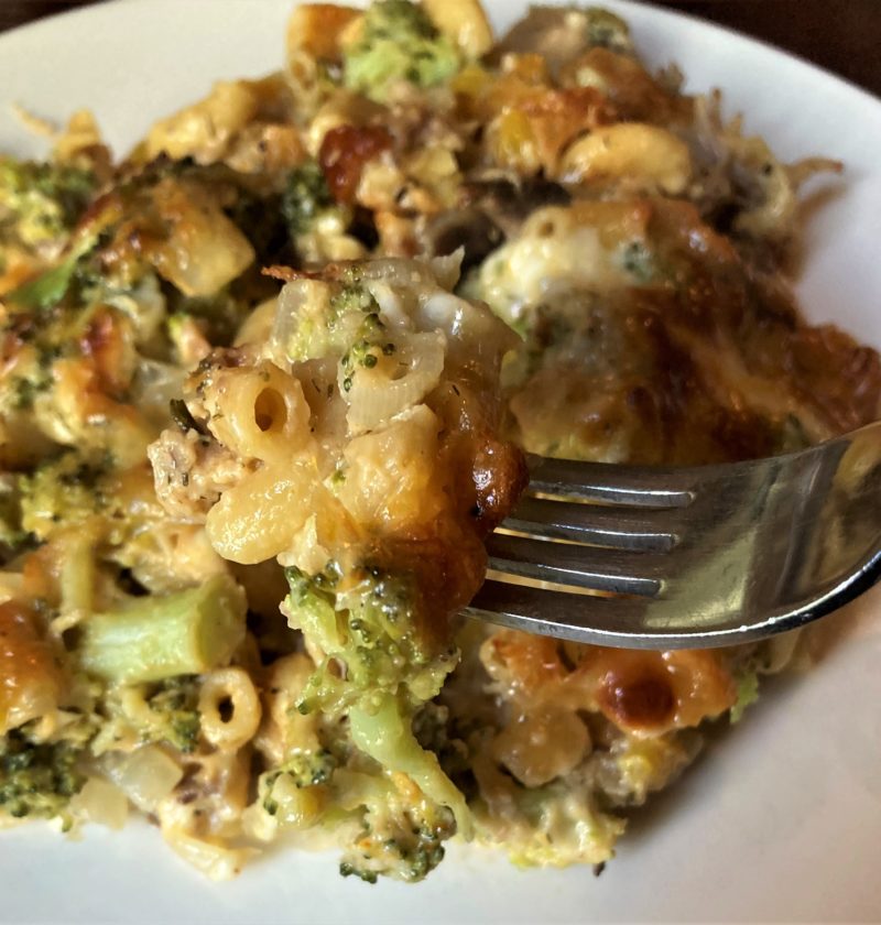 Macaroni and Cheese Broccoli Casserole